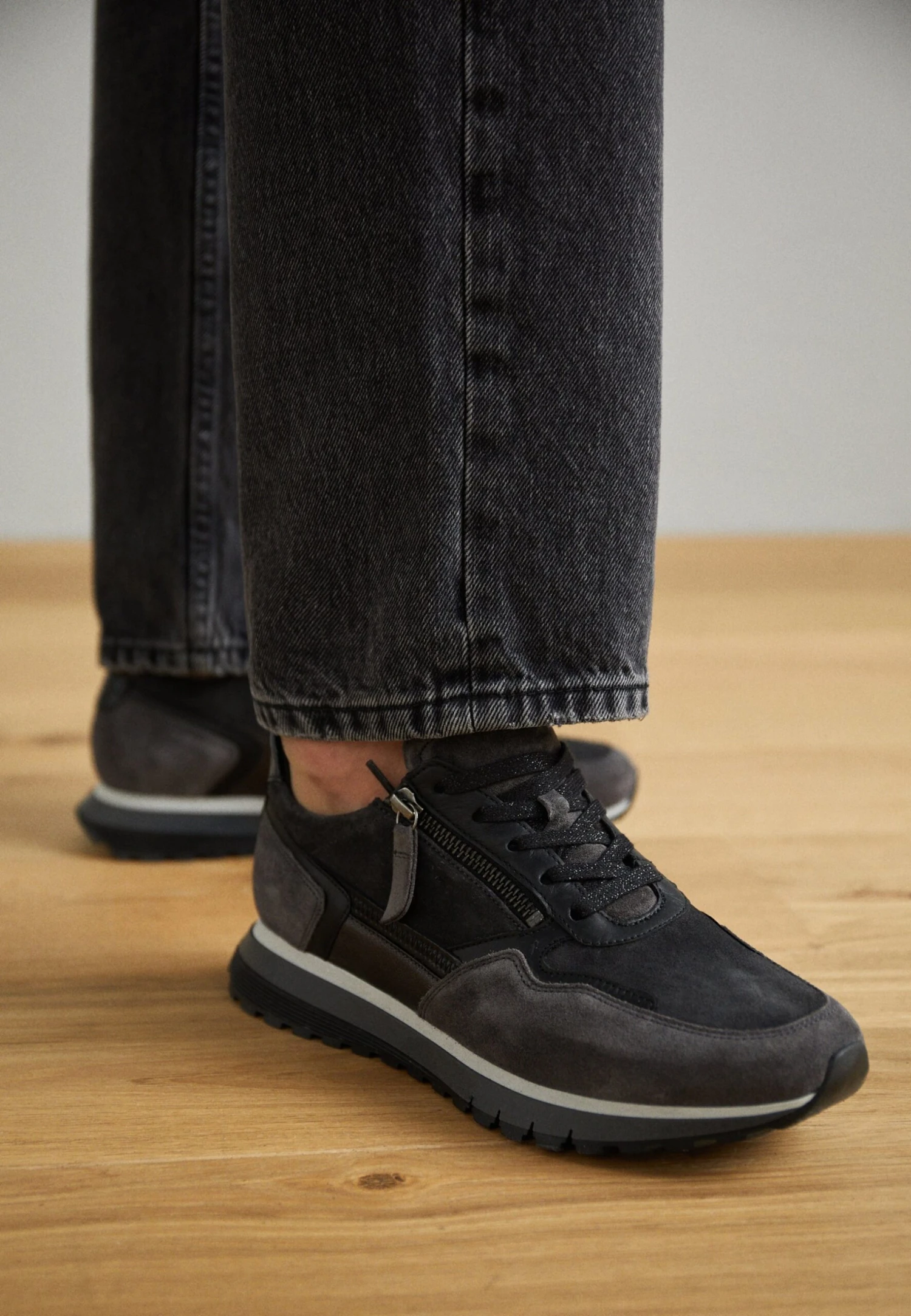 Gabor Comfort Zapatillas - Dark Grey/Graphite/Black 4 Gabor Comfort Zapatillas - Dark Grey/Graphite/Black - Imagen 2