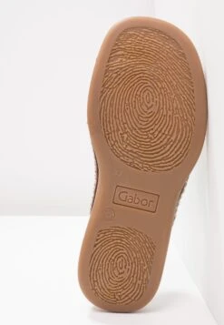Gabor Sandalias De Dedo - Fumo 15 Gabor Sandalias De Dedo - Fumo -Zapato Gabor Tienda a1eba305eb6b45989af5024478b92a74