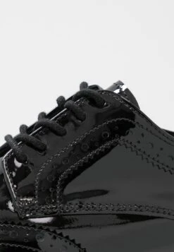 Gabor Zapatos De Vestir - Schwarz/Cognac 11 Gabor Zapatos De Vestir - Schwarz/Cognac -Zapato Gabor Tienda f3a80faa8f074a2397d491ff9c496216